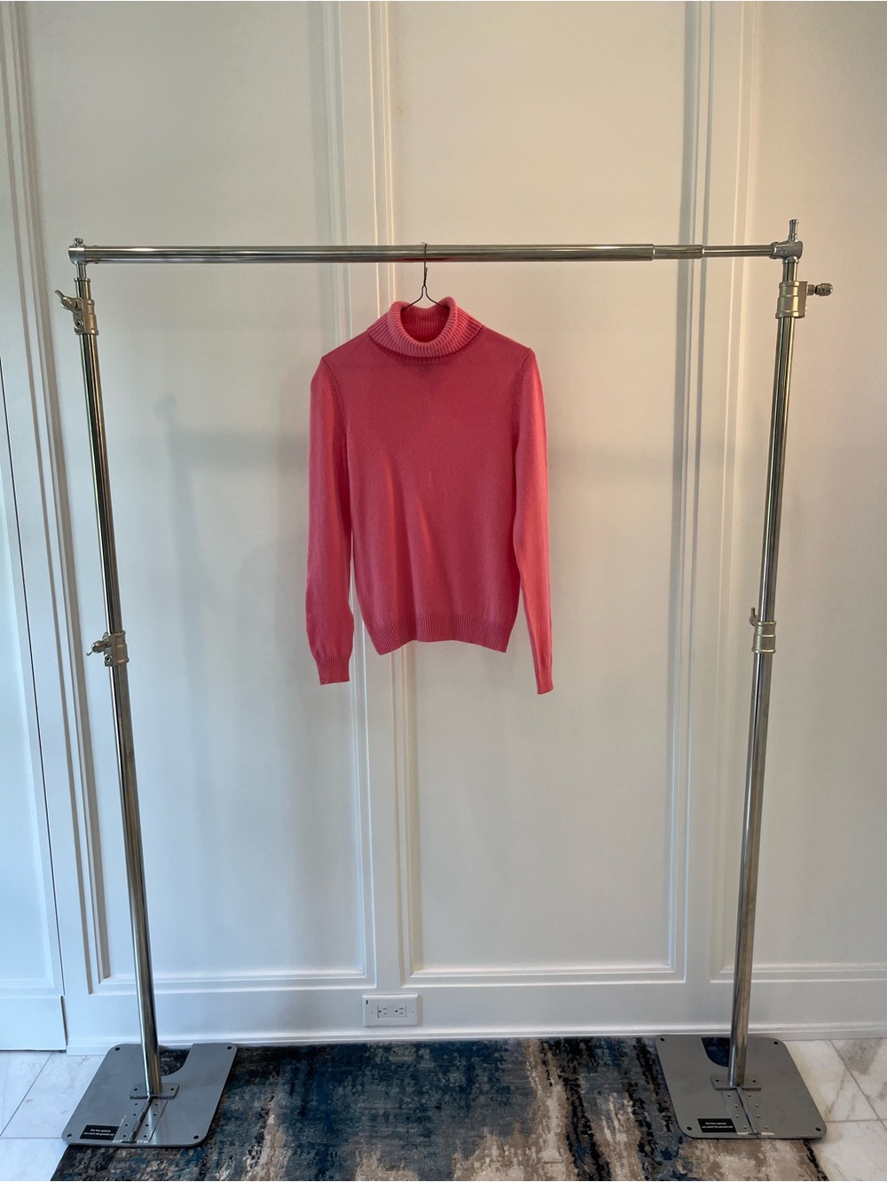 NEIMAN MARCUS Cashmere Turtleneck